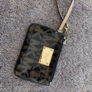 Michael Kors Wristlet